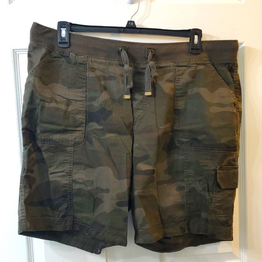 Terra & Sky Camouflage Shorts 1x